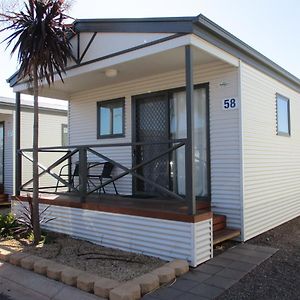 One-Bedroom Cabin